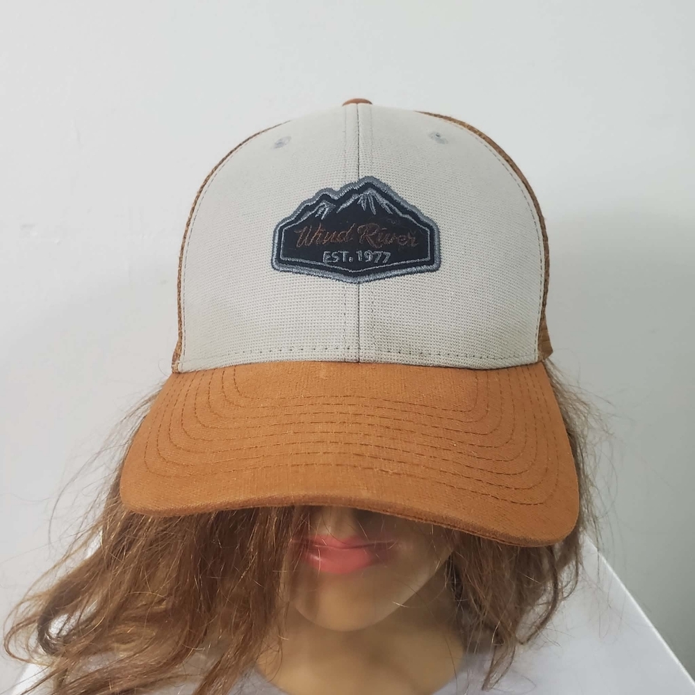 Windriver Men's Embroidered Baseball Cap with Mesh Back